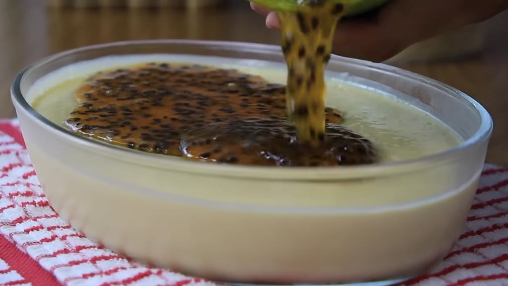 Preparando o mousse de maracujá?
